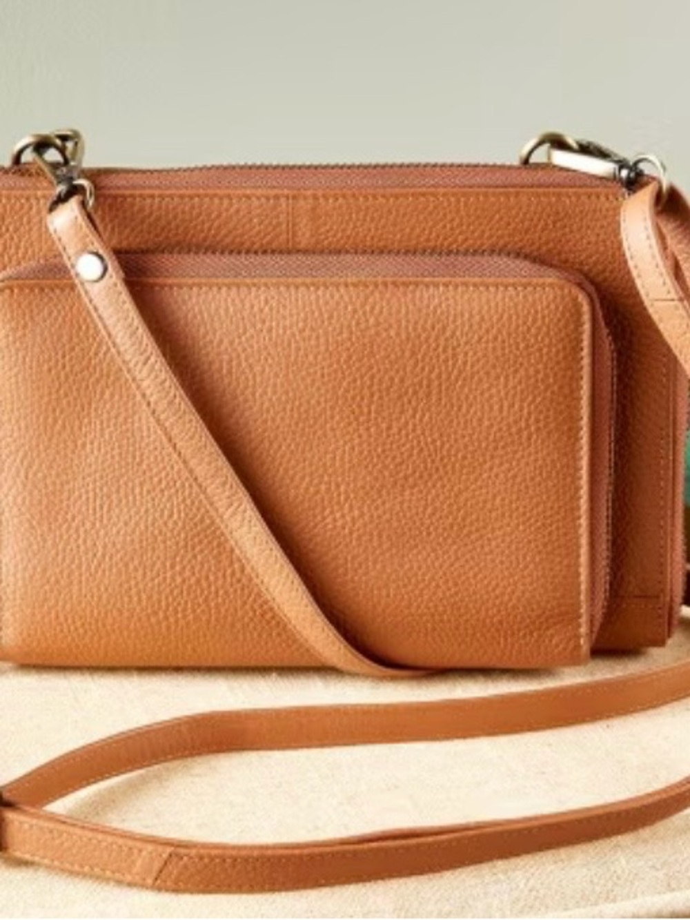 Ella Simone leather NWOT crossbody.  Very versatile.